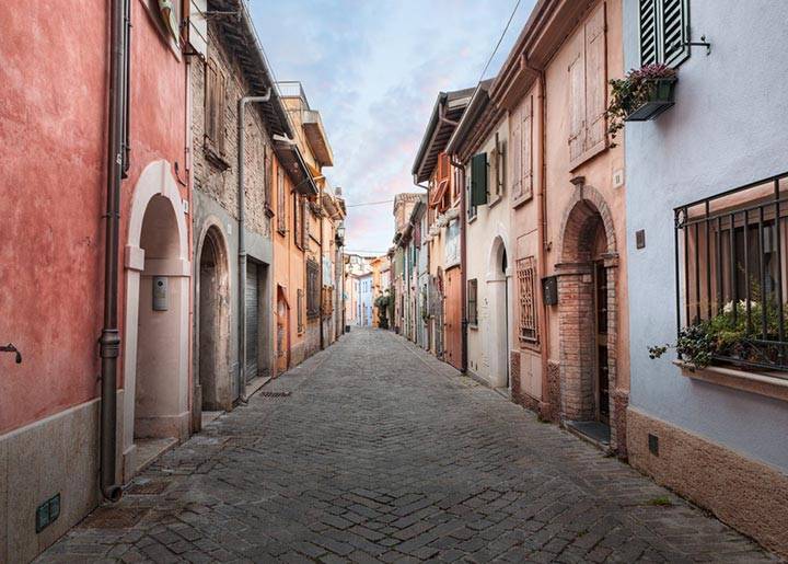 D’un bourg à l’autre